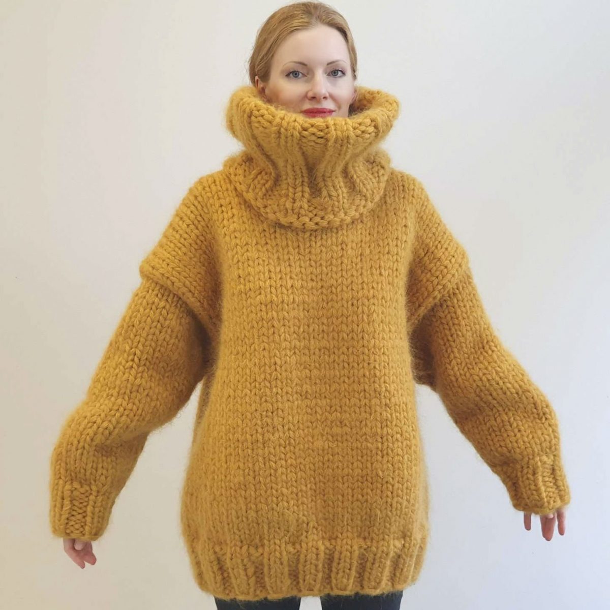 Yellow thick heavy sweater handmade with 15 strands mohair – SuperTanya